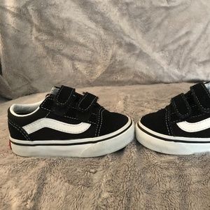 Infant Vans Old Skool V, Kids Unisex, Size: 4.5